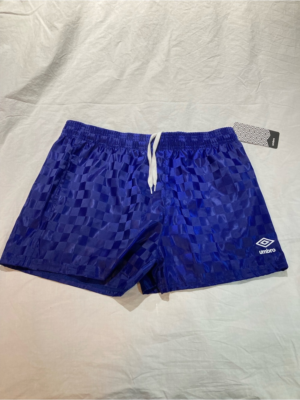 Umbro Vintage style jacquard shorts, Men’s size large, NWT!